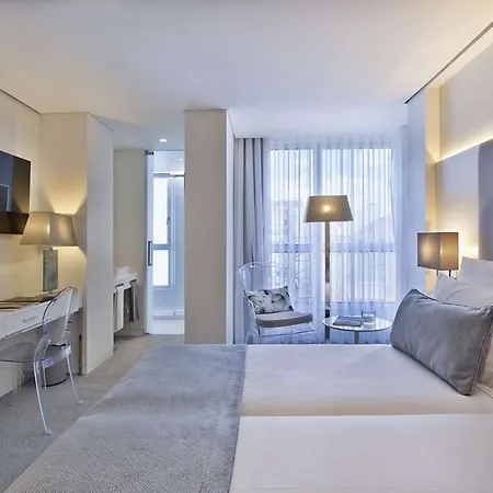 White Hotel 3*