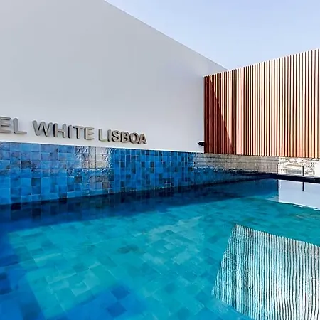 White Hotel 3*