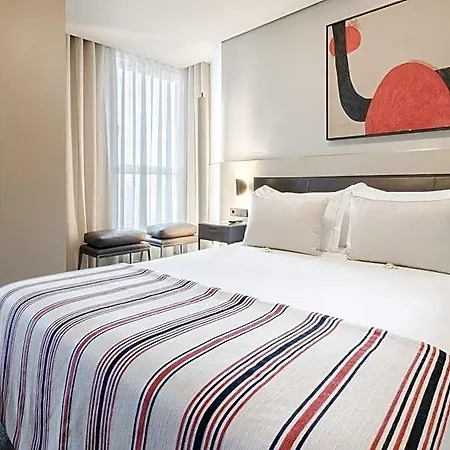 Hotel White 3*