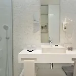 White 3* Lisboa