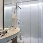 Hotel White