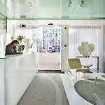 White Lisboa