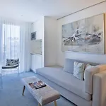 Hotel White 3*