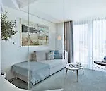 Hotel White 3*